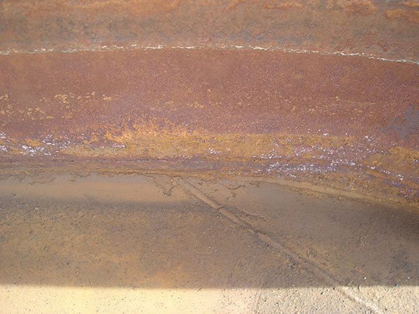Internal pic of tank damage Internal pic of tank damage