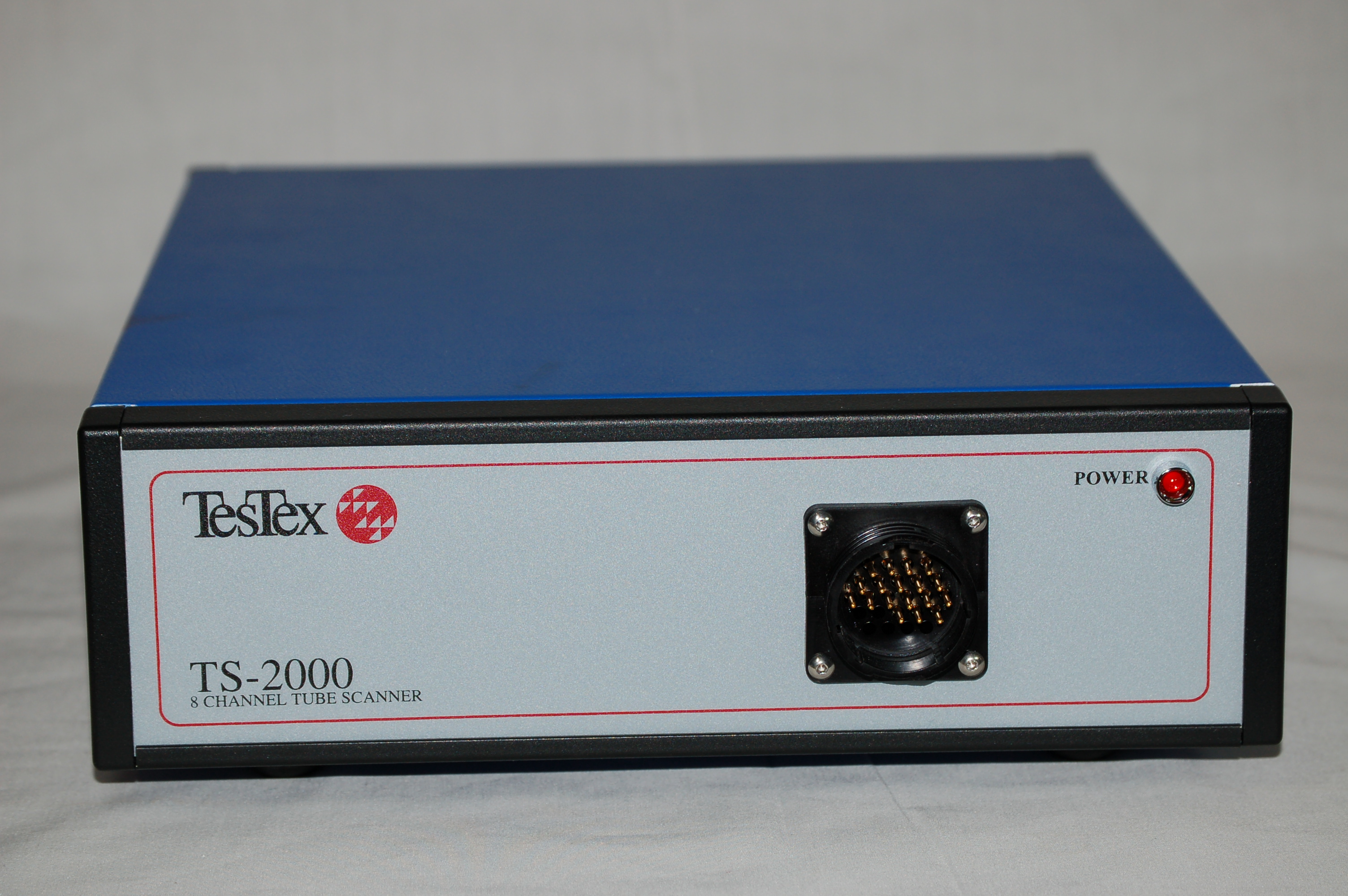 TS-2000